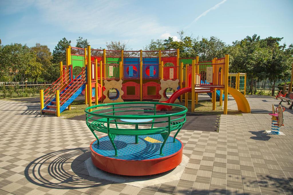 Camping Village Mare Pineta Sistiana Exterior photo